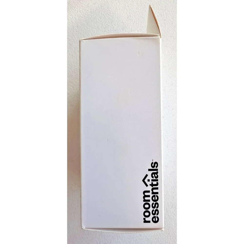 Room Essentials Retractable Clothesline‎ 12ft Indoor Outdoor Wall Mount NOB NEW